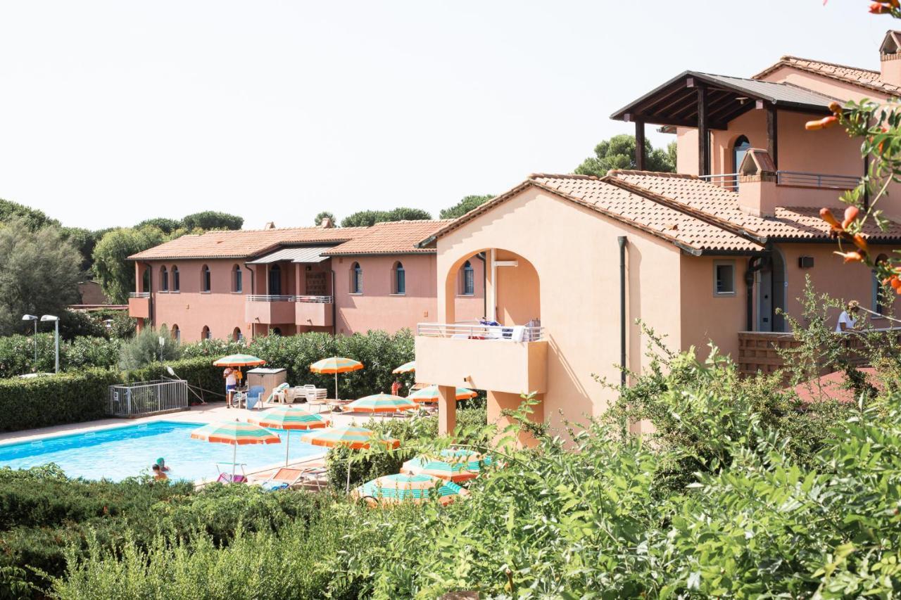 Residenza Dei Cavalleggeri San Vincenzo Ngoại thất bức ảnh